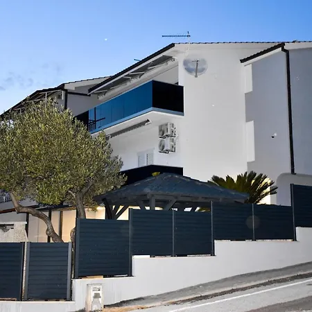Vila Ines Apartamento Promajna
