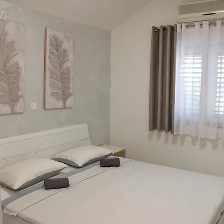 Appartamento Vila Ines *